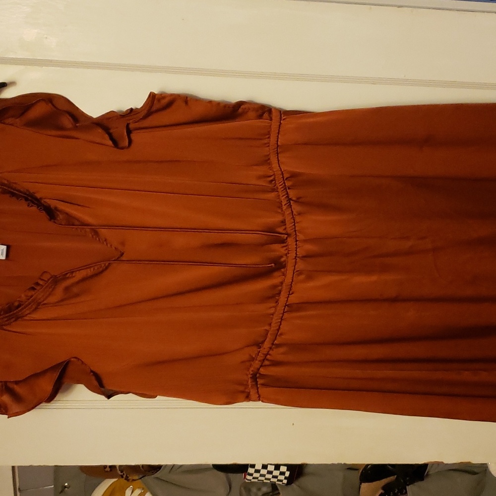 Brown dress